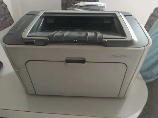 Impressora HP LaserJet P1005