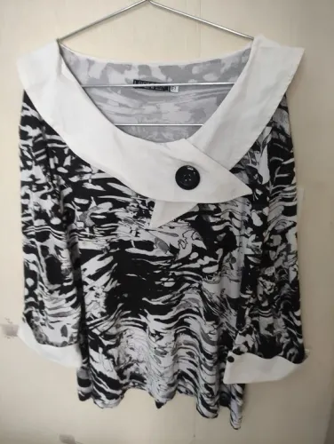 Flor-cor blusa Tam E1 40,00