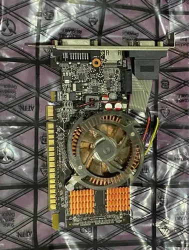 Placa de Vídeo GeForce GT520 1GB