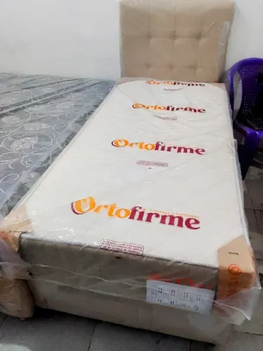 COLCHÃO DE MOLAS ENSACADAS DE SOLTEIRO 