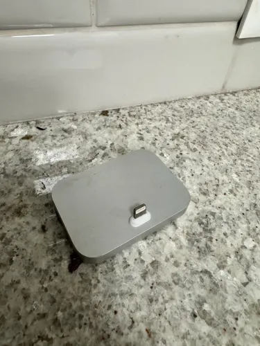 Base Lightning para iPhone (Apple Lightning Dock) - Original - Carregadora e para Fone