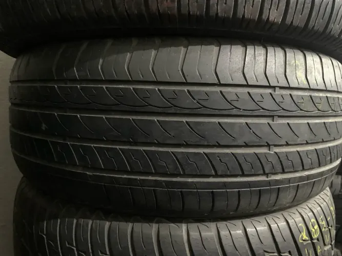 Pneu 255/55/18 por 250$ peça única instalado meia vida