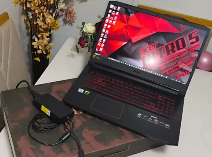 Notebook Gamer Acer Nitro AN517-52 - Potência para seus jogos!