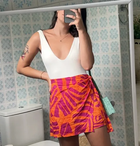 Body branco canelado P 