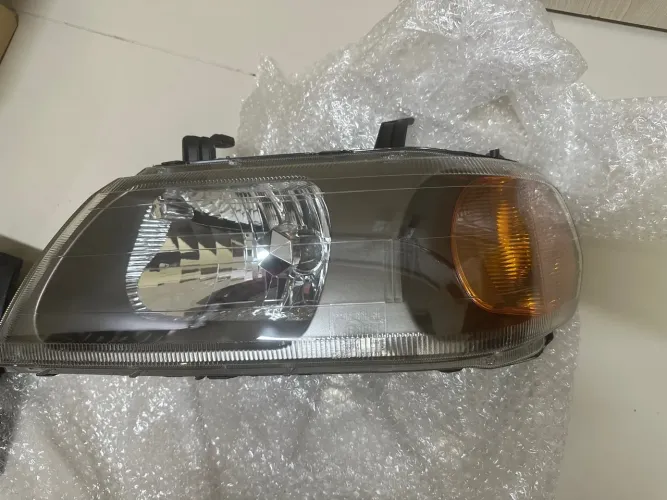 Farol Pajero Sport 2000 2001 2002 2003 Lado esquerdo 