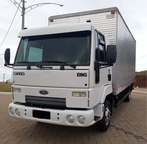 Ford Cargo 816 Baú
