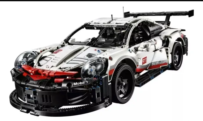 Lego Technic Porsche 911 GT3 RS