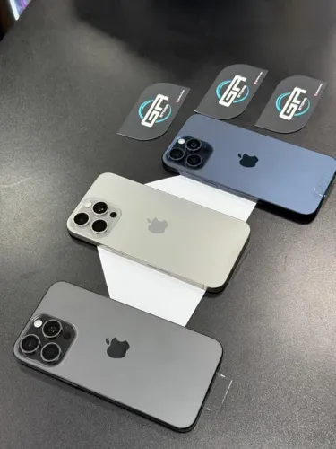 IPhone 15 PRO MAX 256gb garantia de 6 meses