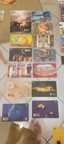 Cartões telefônicos antigos da série Museus entre outros raros