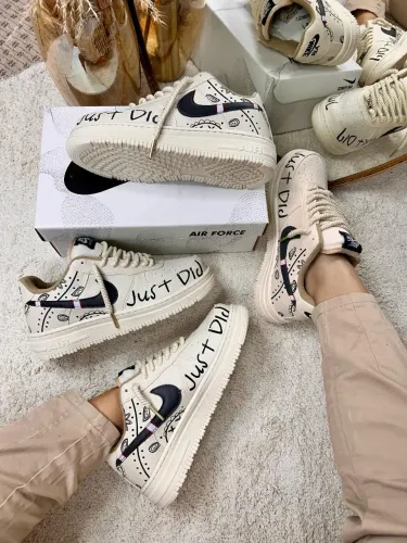 Nike Air Force 1 Custom Just Did
