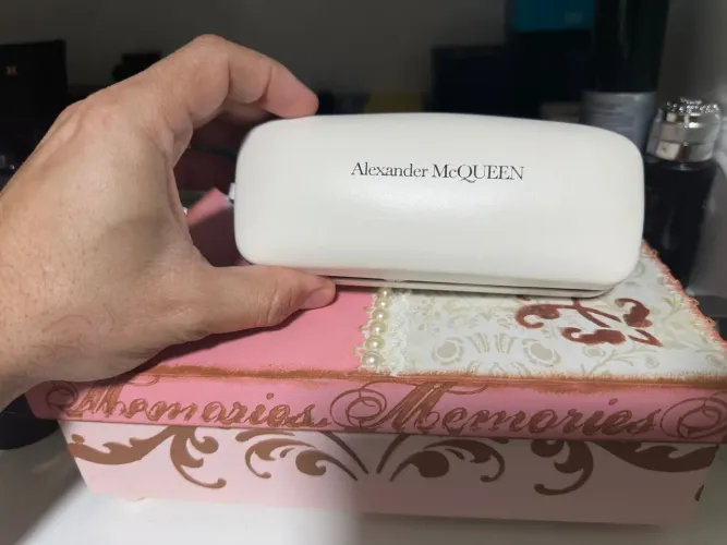 Óculos de sol Alexander McQueen
