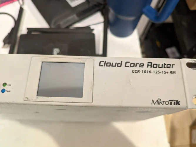 MIKROTIK CCR 1016 COM GBIC
