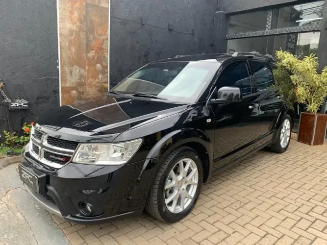 DODGE JOURNEY R/T