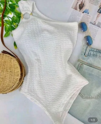 Kit 02 bodies seminovo branco e bege tam G (body)