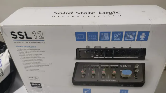 Interface de áudio solid state logic ssl 12