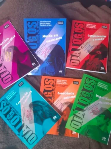 Coleção diálogos em ciências humanas editora ática 6 livros do professor