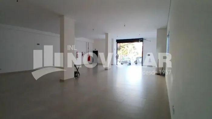SALA COMERCIAL AMPLA PARADA INGLESA | 227 m² 3 Vagas