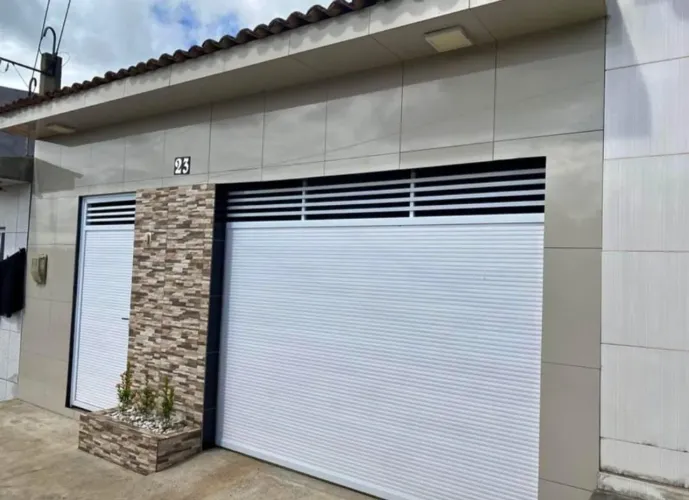 - Casa no Cohatrac