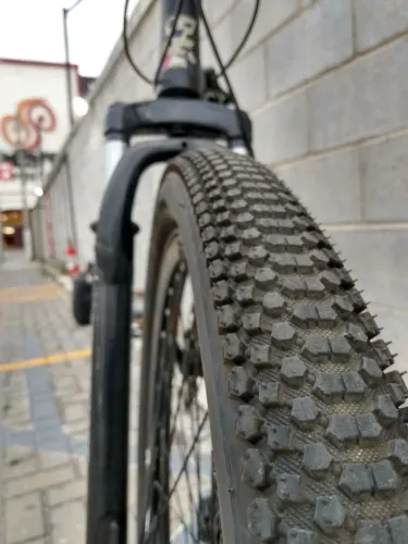 BICICLETA ARO 29 SEMI NOVA!!