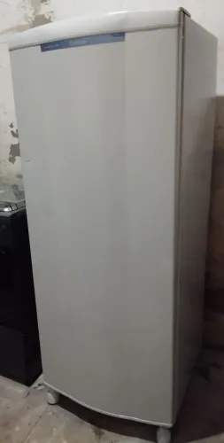 Geladeira Consul funcionando perfeitamente 