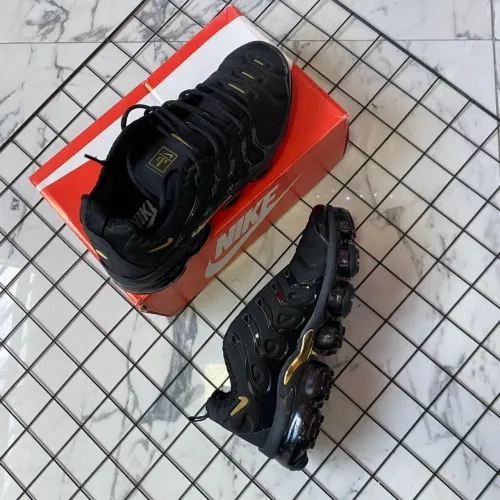 Tênis Nike vapor Max plus 