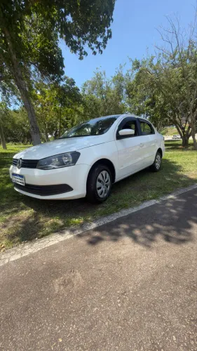 Volkswagen Voyage 1.0/1.0 City MI Total Flex 8V 4P 2013