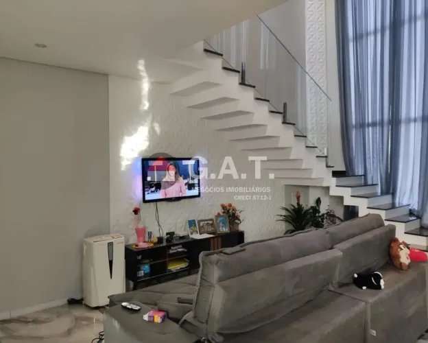 Casa em condomínio no Jardim Novo Horizonte em Sorocaba-SP: 4 quartos, 2 suítes, 2 salas,