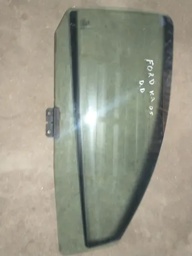 Vidro da porta dianteiro direita Ford Ka 06 2p