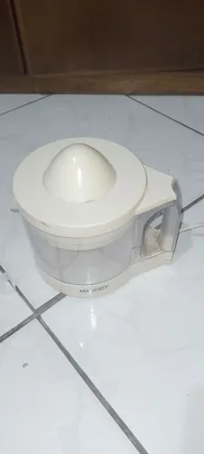 Espremedor de frutas 127v