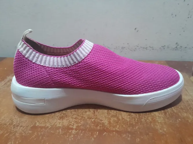 Tênis Femino Vizzano Semi-novo
