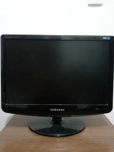 Monitor Samsung SyncMaster 732n 17 polegadas