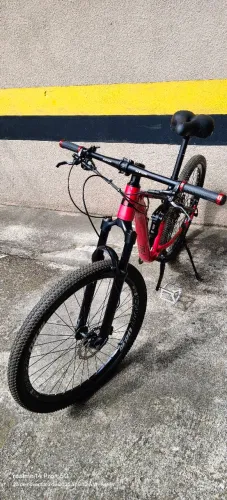 Bike gtsm1 aro 27,5 ,quadro 17,suspensão a ar,Freio Hidr Shimano,12 velLtwoo 
