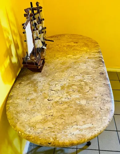 Máquina e fogão Brastemp e mesa tampo mármore