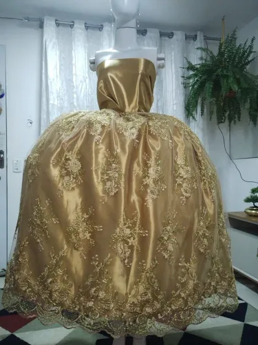 Saia Dourada  para Pombagira, Roupa de Umbanda, Candomblé 