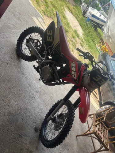 CRF 230 F ano 19/20. (Leia a descrição)