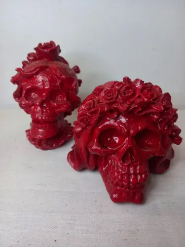 Caveira feminina decorativa