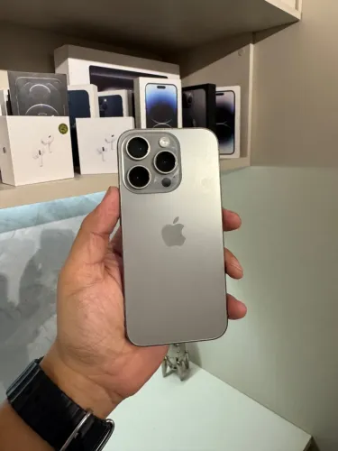 IPHONE 15 PRO 128GB NATURAL, ACEITO O SEU USADO NA TROCA.
