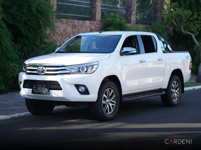 Toyota Hilux CD SRX 4X4 2.8 TDI 16V Diesel Aut. 2017