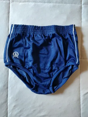 Short vintage rainha