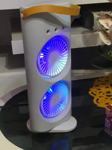 Umidificador de ar e abaju ventilador jiratorio 80.00 zap 2197014.2886