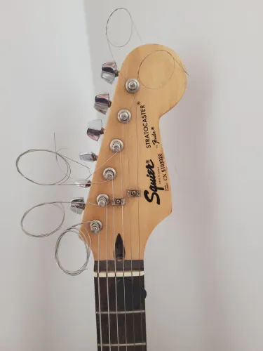 Guitarra Squier Korea 