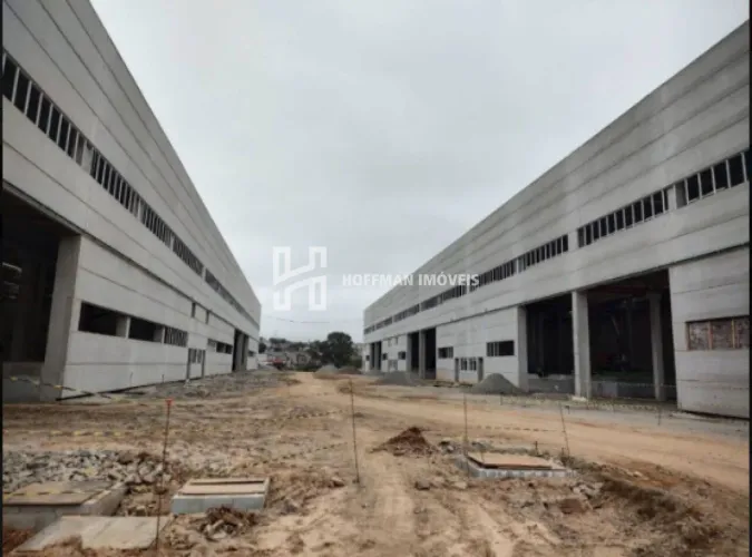 Galpão Industrial 1192m² trifasico para locação.