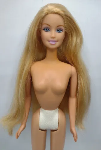 Barbie Antiga Movie Star - Detalhes