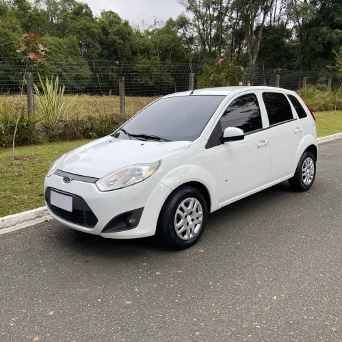 Ford Fiesta SE 1.6 8V Flex 5P 2014