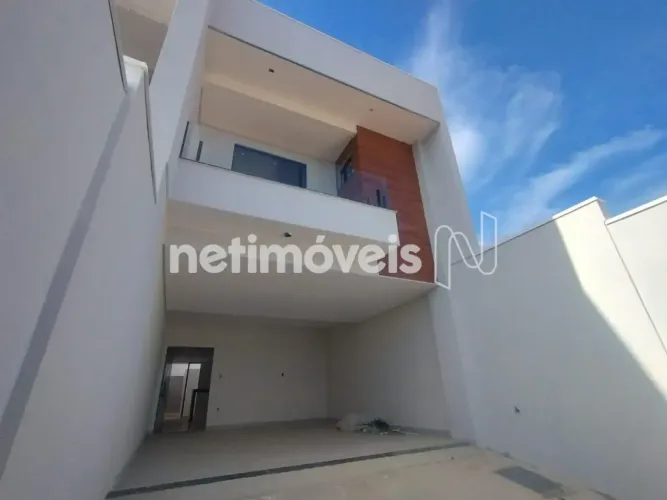 Casa Individual Duplex 145 m²; Bairro Tiradentes, Betim R$ 690.000,00