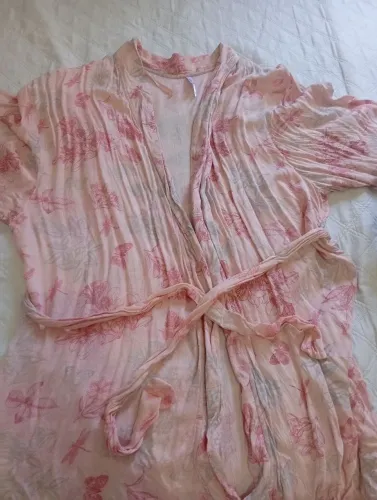 Robe feminino curto em tecido 