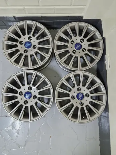 Roda aro 14 liga leve