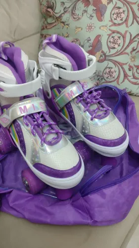 PATINS COM ACESSÓRIOS