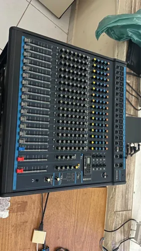 Mesa de Som - Oneal OMX - 16.8 Plus