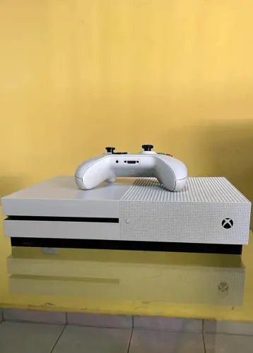 Xbox one s 1TB